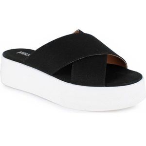 Kenzie Rone Platform Slide Sandal